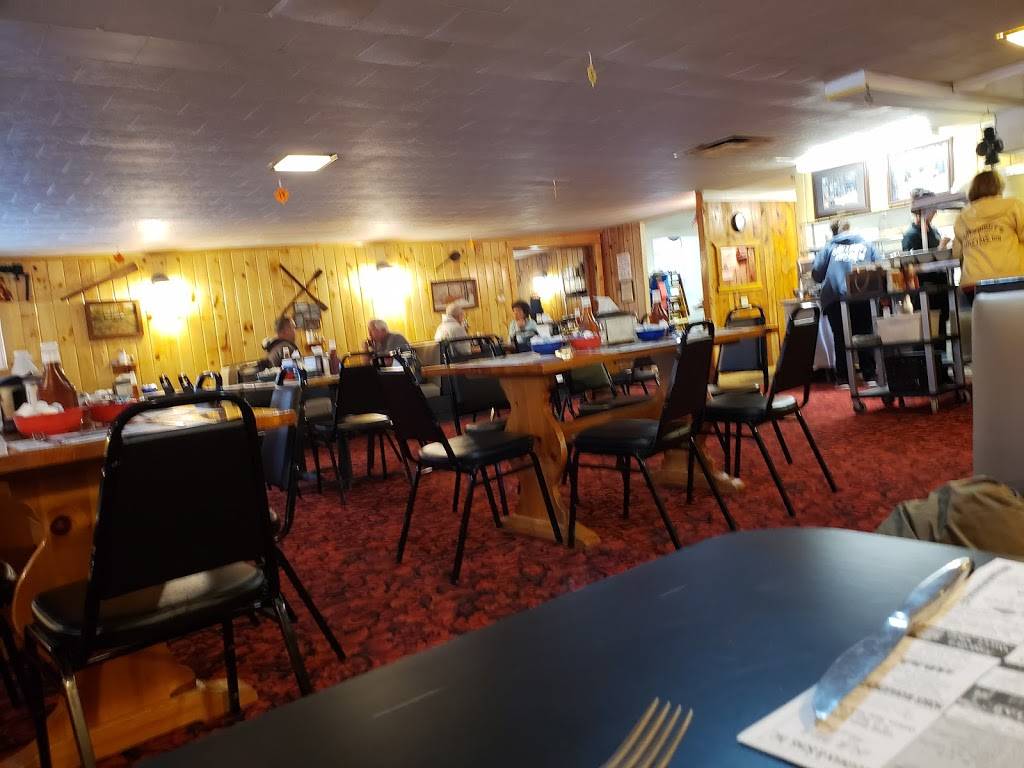 Cartwrights Maple Tree Inn, LLC® | restaurant | 4321 County Rd 15A, Angelica, NY 14709, USA | 5855678181 OR +1 585-567-8181