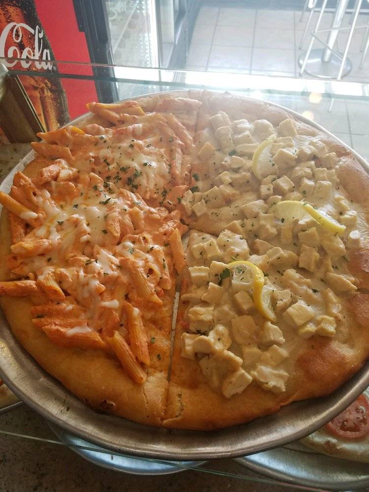 Attilios Pizza & Restaurant | meal delivery | 1825 NJ-35, Wall Township, NJ 07719, USA | 7325560588 OR +1 732-556-0588