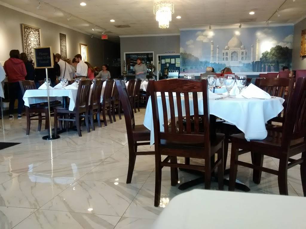 Milan Indian Cuisine | restaurant | 2124 Wards Rd, Lynchburg, VA 24502, USA | 4342377990 OR +1 434-237-7990