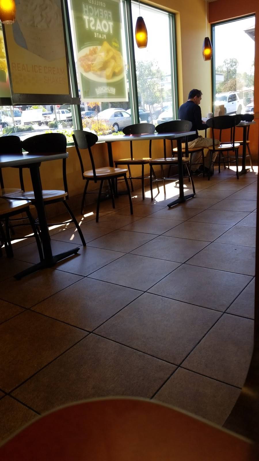 Jack in the Box | restaurant | 28592 Oso Pkwy, Rancho Santa Margarita, CA 92688, USA | 9497665980 OR +1 949-766-5980