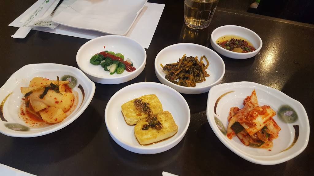 Bang Ga Nae | restaurant | 518 Broad Ave, Ridgefield, NJ 07657, USA | 2019411199 OR +1 201-941-1199