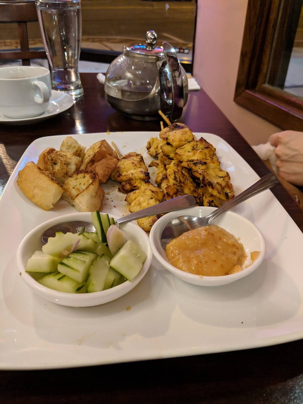 Tub Tim Thai Restaurant | restaurant | 4927 Oakton St, Skokie, IL 60077, USA | 8476758424 OR +1 847-675-8424