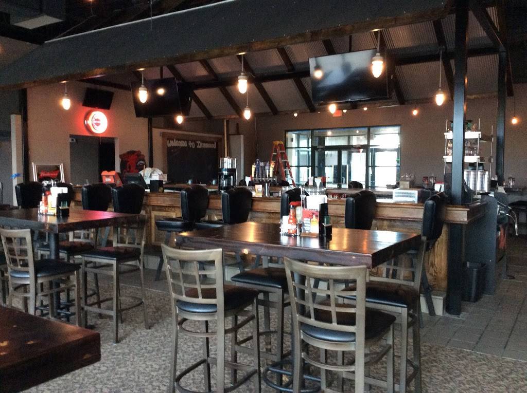 Ironwood Bar and Grill | restaurant | 2501 Wilson Ave NW, Grand Rapids, MI 49534, USA | 6163509384 OR +1 616-350-9384