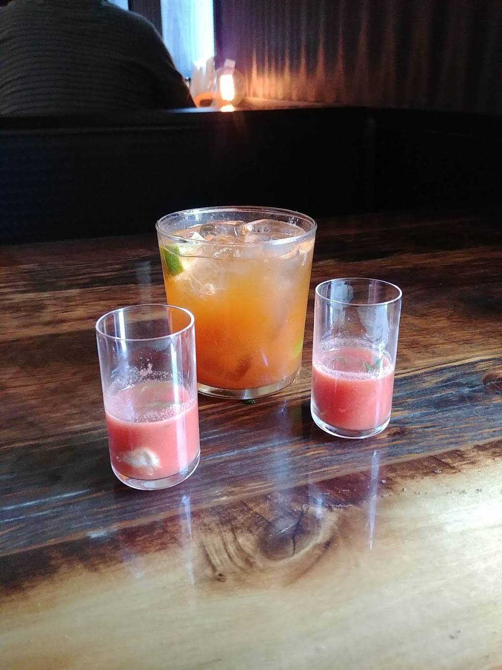 Fort Willow | restaurant | 1721 N Elston Ave, Chicago, IL 60642, USA | 7736878898 OR +1 773-687-8898