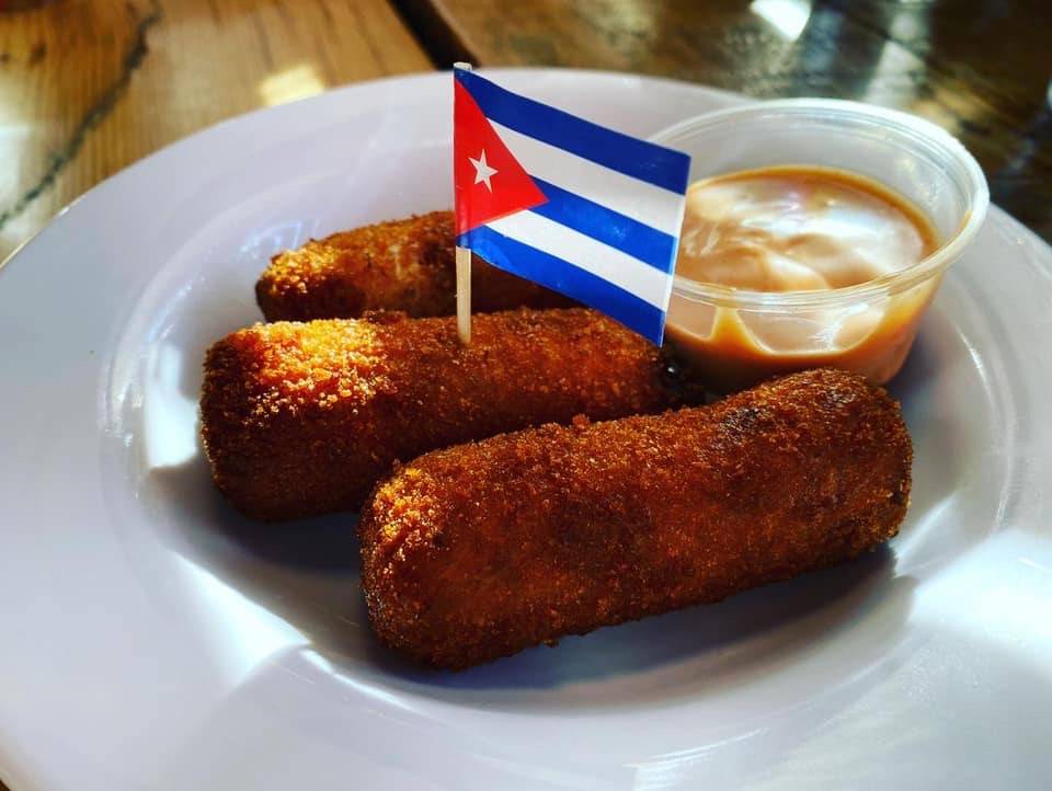 Casa Cubana Restaurant and Rum Bar | restaurant | 10901 Forest Pines Dr, Raleigh, NC 27614, USA | 9194358556 OR +1 919-435-8556