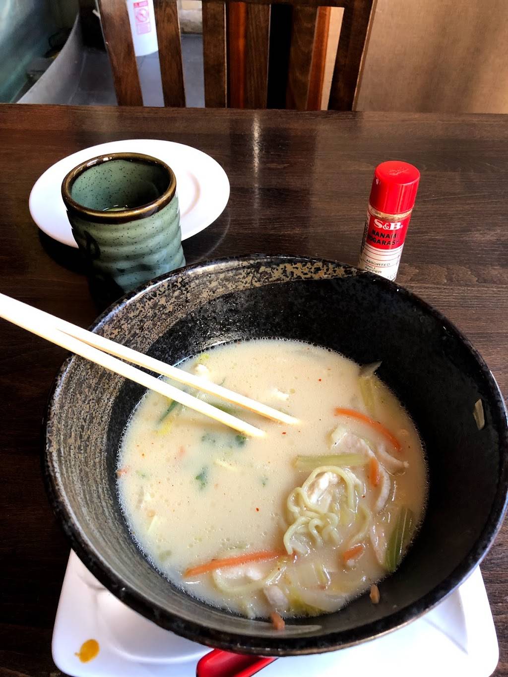 Nobi Sushi | restaurant | 437 3rd Ave, New York, NY 10022, USA | 2124818338 OR +1 212-481-8338