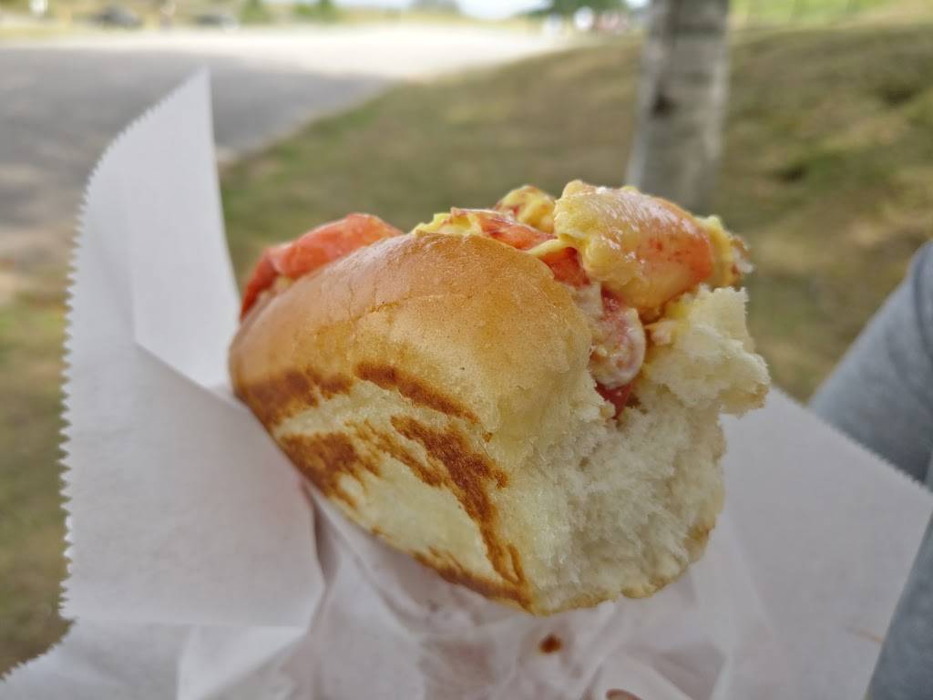 Bite into Maine | meal takeaway | 1000 Shore Rd, Cape Elizabeth, ME 04107, USA | 2072896142 OR +1 207-289-6142