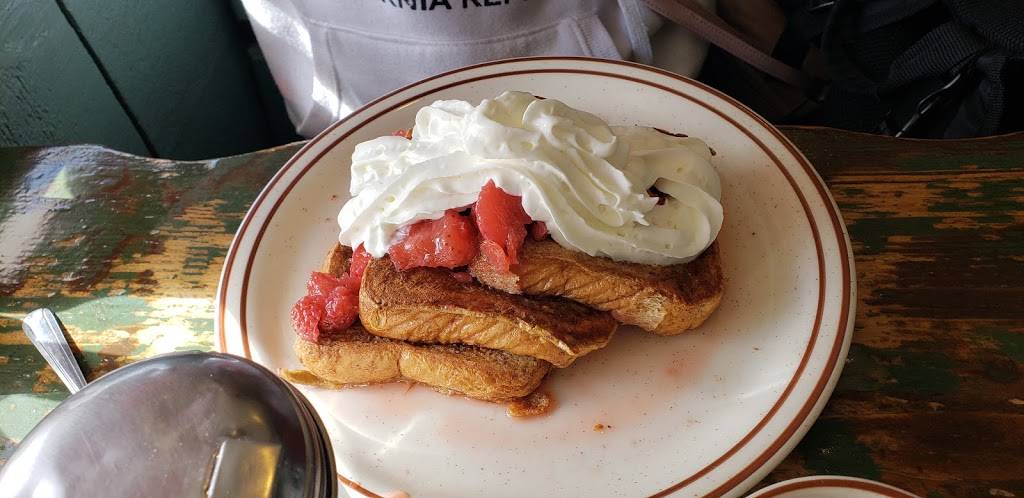 BJs Kountry Kitchen | restaurant | 4944 N Blackstone Ave, Fresno, CA 93726, USA | 5592288864 OR +1 559-228-8864