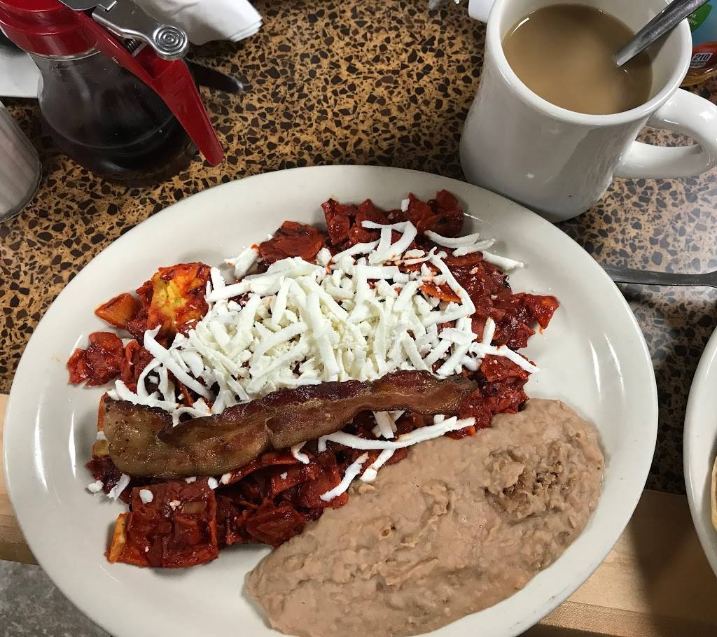 El Burrito Tapatio | restaurant | 3008 West Ave, San Antonio, TX 78201, USA | 2103201985 OR +1 210-320-1985