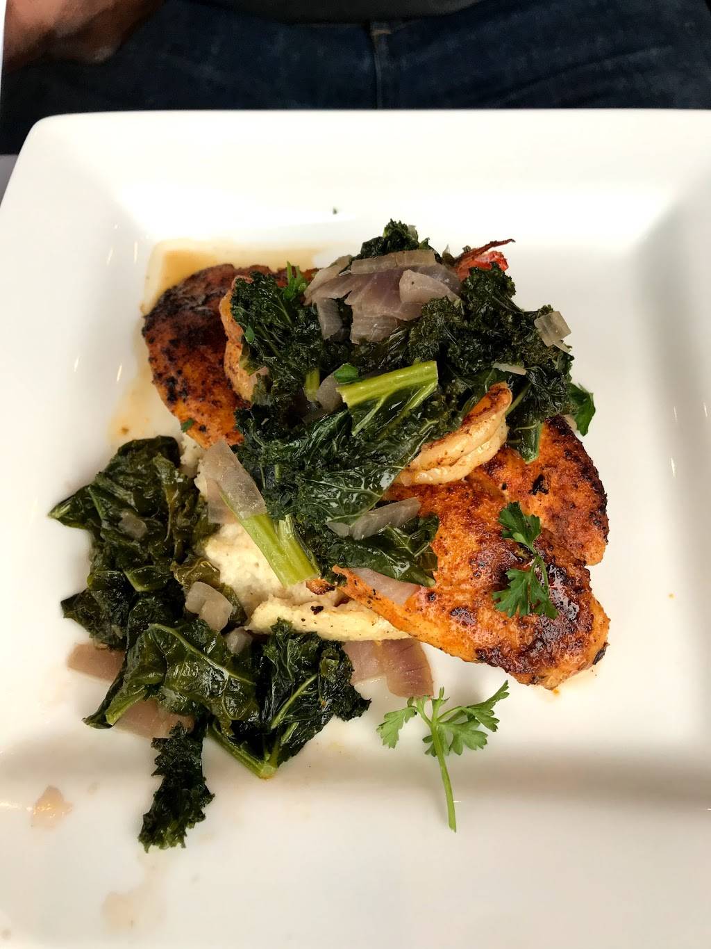 On The Bayou | restaurant | 2053 N Doctor M.L.K. Jr Dr, Milwaukee, WI 53212, USA | 4145395432 OR +1 414-539-5432