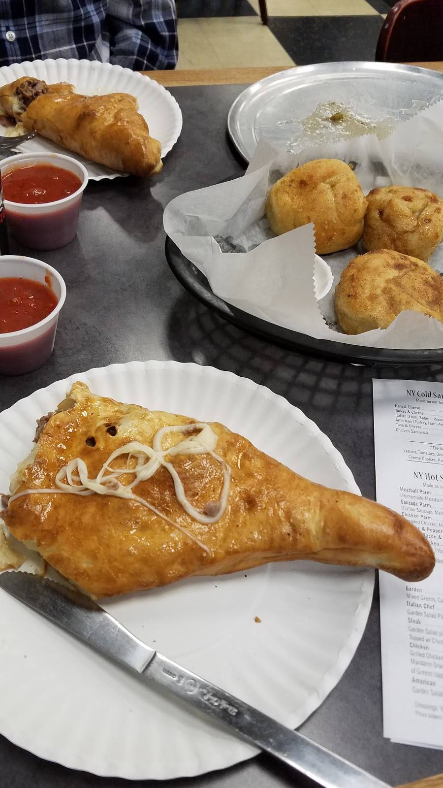 Long Island Pizza | restaurant | 435 Hepburn St, Williamsport, PA 17701, USA | 5706013463 OR +1 570-601-3463