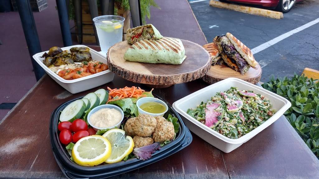 Living Green Cafe | restaurant | 2202 N Federal Hwy, Boca Raton, FL 33431, USA | 5612457833 OR +1 561-245-7833