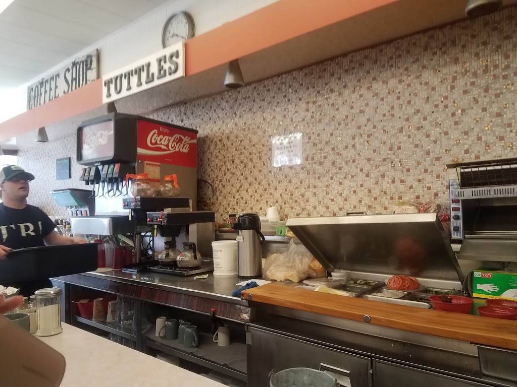 Tuttles Family Diner | restaurant | 41 Main St N, Wells River, VT 05081, USA | 8027573333 OR +1 802-757-3333