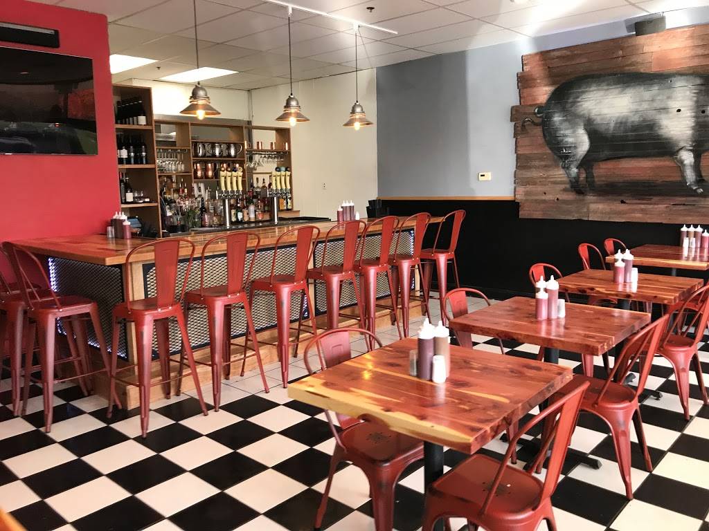 Saddleback BBQ Okemos | restaurant | 1754 Central Park Dr G2, Okemos, MI 48864, USA | 5173069002 OR +1 517-306-9002