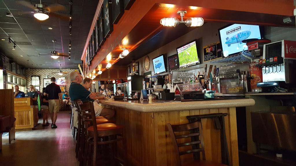 Giuseppis Pizza & Pasta | restaurant | 50 Shelter Cove Ln, Hilton Head Island, SC 29928, USA | 8437854144 OR +1 843-785-4144