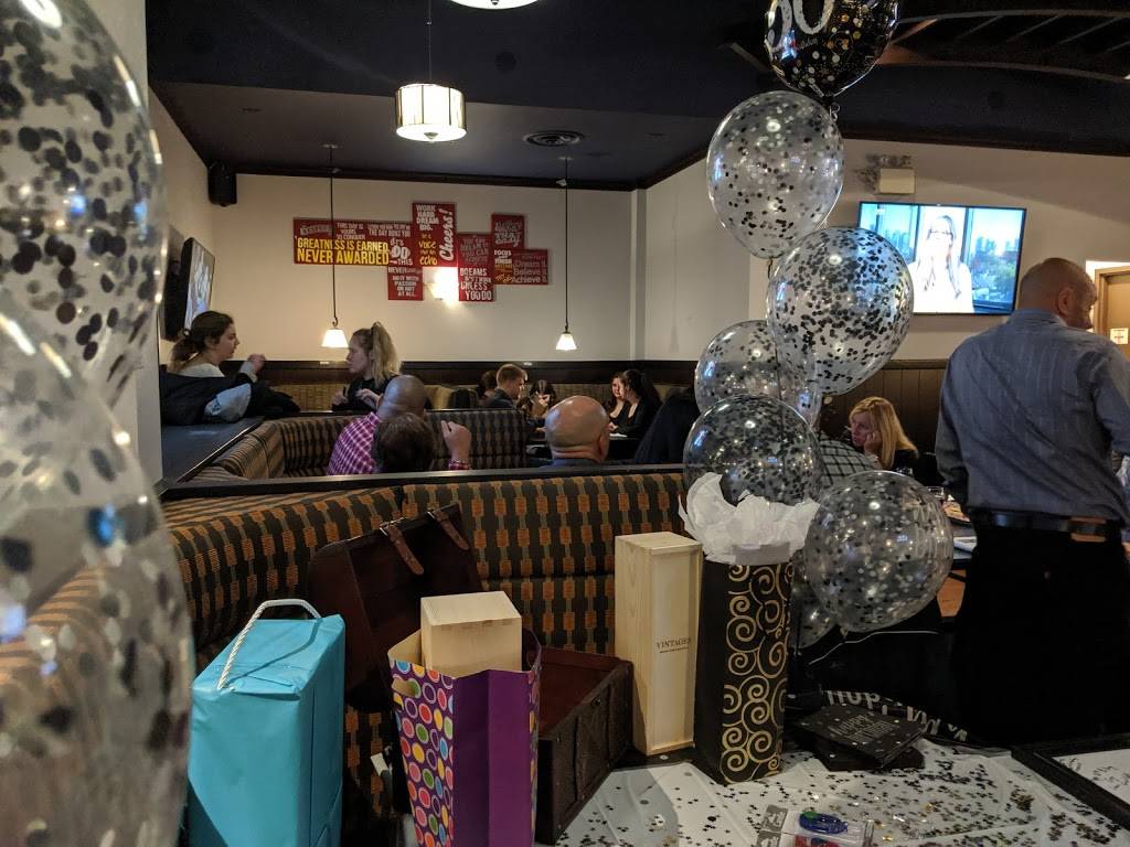 Bolton Jacks | restaurant | 12612 Hwy 50, Bolton, ON L7E 1T6, Canada | 9055333100 OR +1 905-533-3100