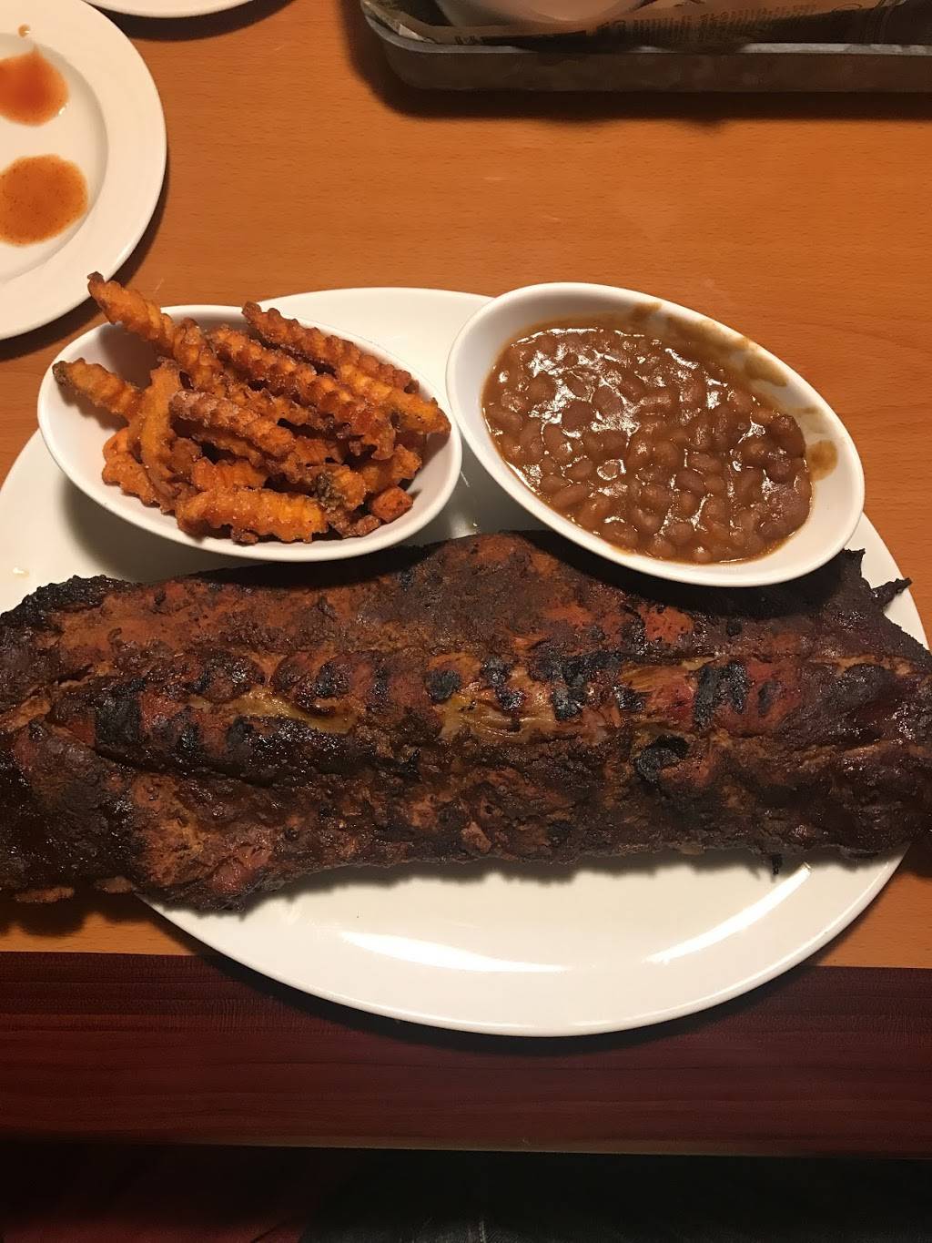 Bills Smokehouse | restaurant | 305 E Washington Center Rd, Fort Wayne, IN 46825, USA | 2604840411 OR +1 260-484-0411