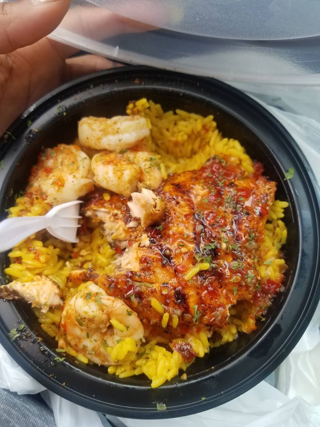 Tay’s Soul Food | restaurant | 901 Bridge St, Philadelphia, PA 19124, USA | 2154377514 OR +1 215-437-7514