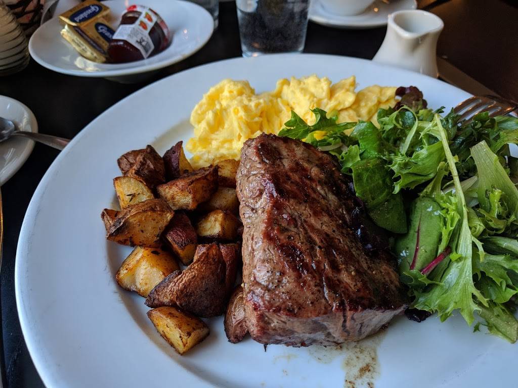 Black Market Bistro | restaurant | 4600 Waverly Ave, Garrett Park, MD 20896, USA | 3019333000 OR +1 301-933-3000