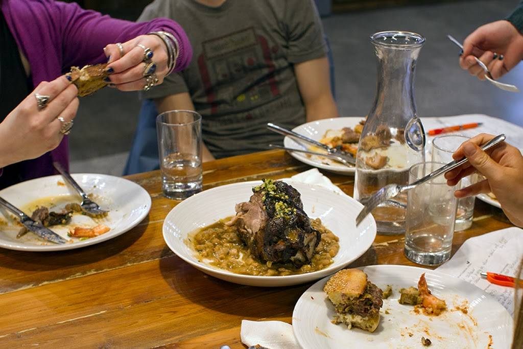 Rapid Creek Cidery | restaurant | 4823 Dingleberry Rd NE #2, Iowa City, IA 52240, USA | 3196434159 OR +1 319-643-4159