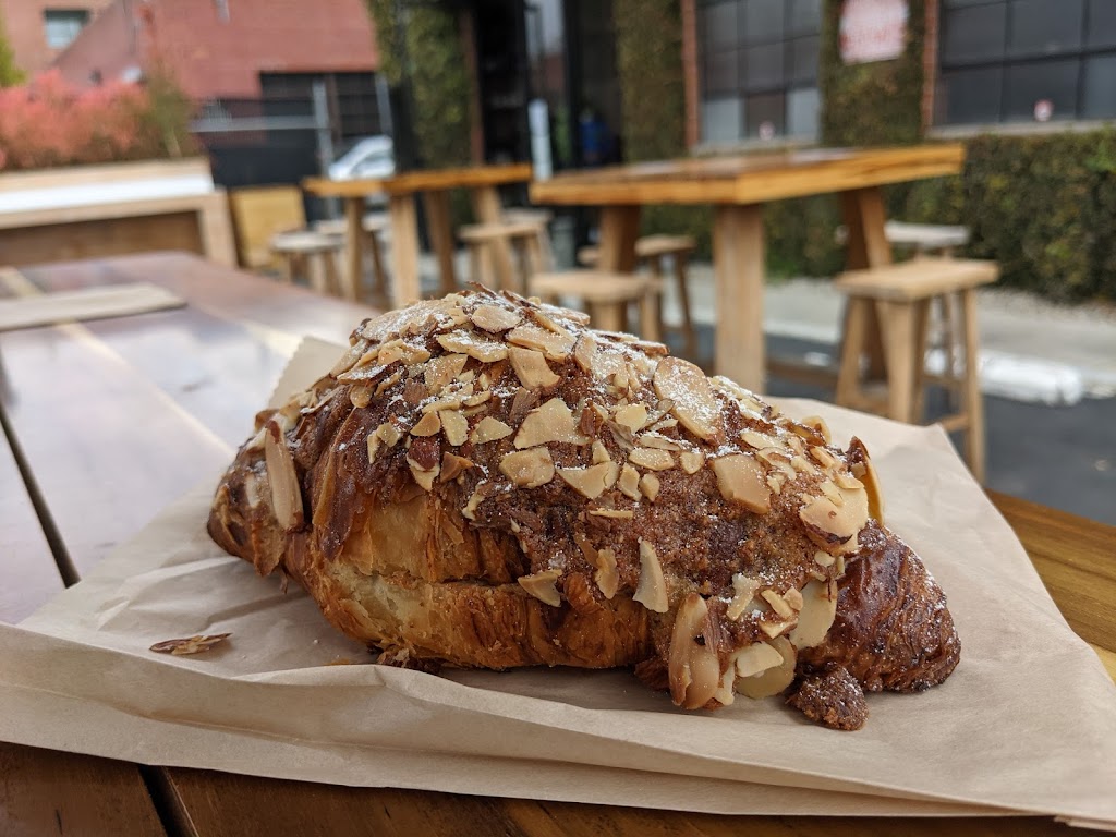 goodboybob coffee roasters | cafe | 2058 Broadway, Santa Monica, CA 90404, USA | 4245817014 OR +1 424-581-7014