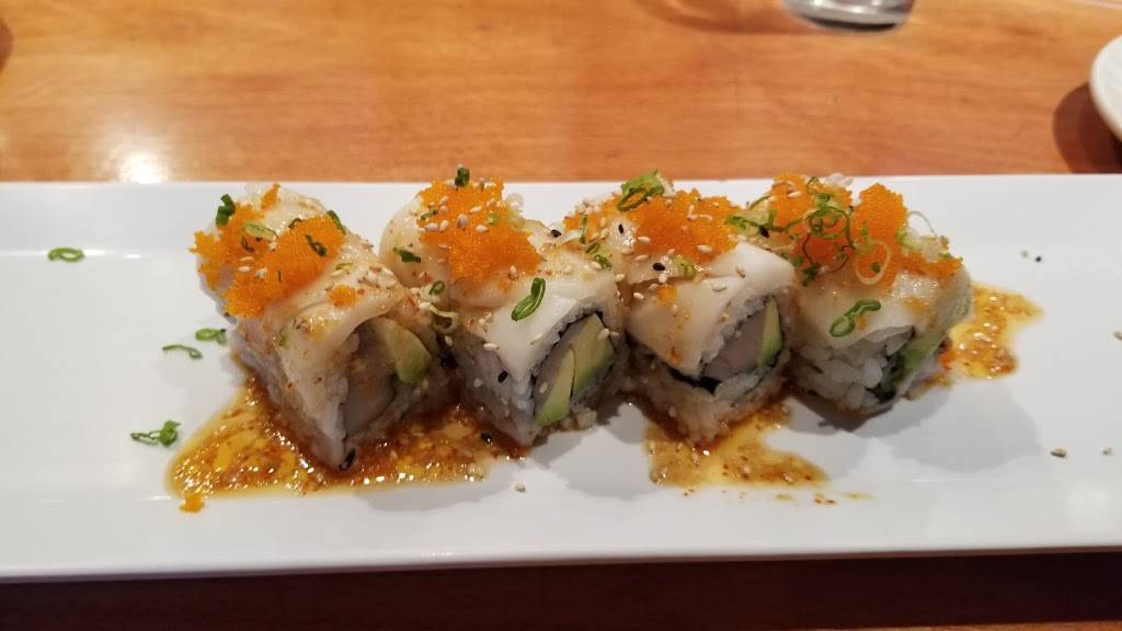 Sawa sushi | restaurant | 3962 Blue Diamond Rd #104, Las Vegas, NV 89139, USA | 7024539396 OR +1 702-453-9396