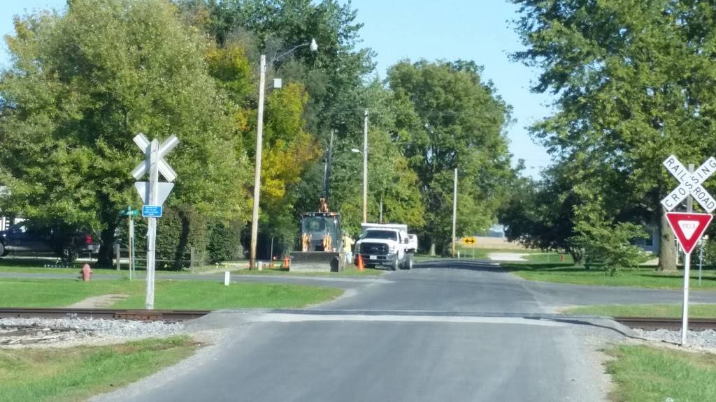 Irish Circle | restaurant | 405 N Walnut St, Wapella, IL 61777, USA | 2179355225 OR +1 217-935-5225