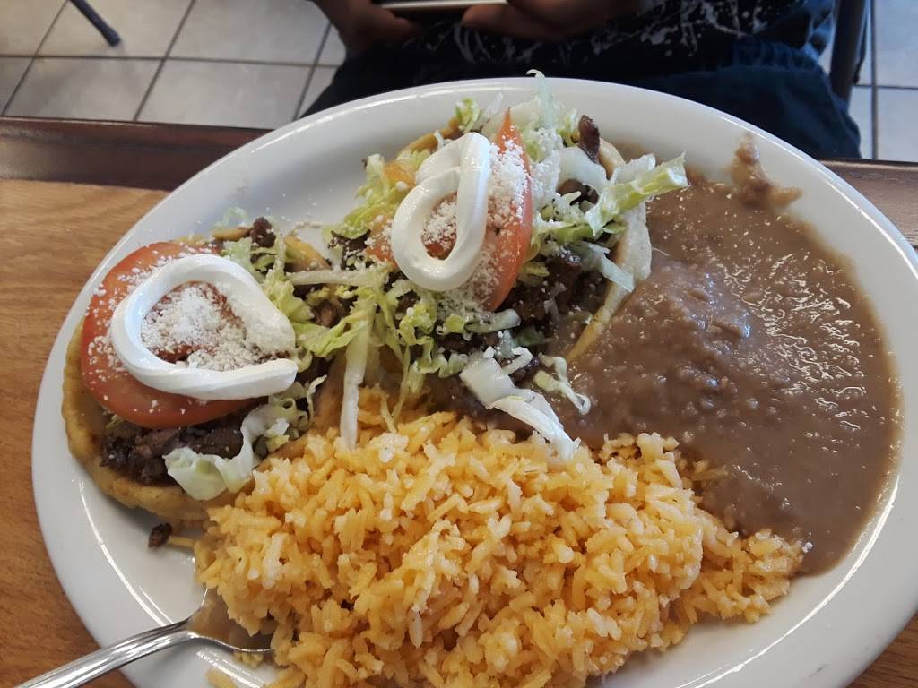 Lupitas Restaurant | restaurant | 82 S State St, Preston, ID 83263, USA | 2084979939 OR +1 208-497-9939