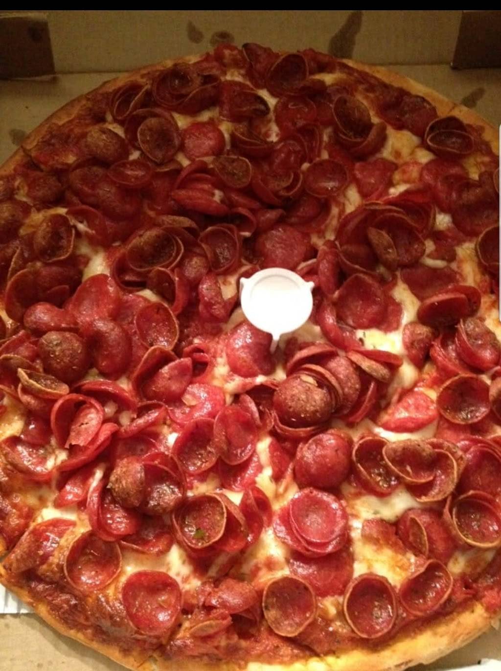 Possum Holler Pizza | restaurant | 1874 Lisle Ave, Obetz, OH 43207, USA | 6144971355 OR +1 614-497-1355