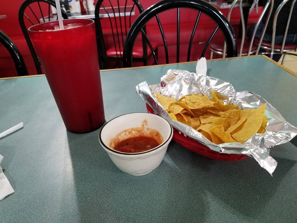 El Chalate Restaurant | restaurant | 8119 E Colfax Ave, Denver, CO 80220, USA | 3033330818 OR +1 303-333-0818