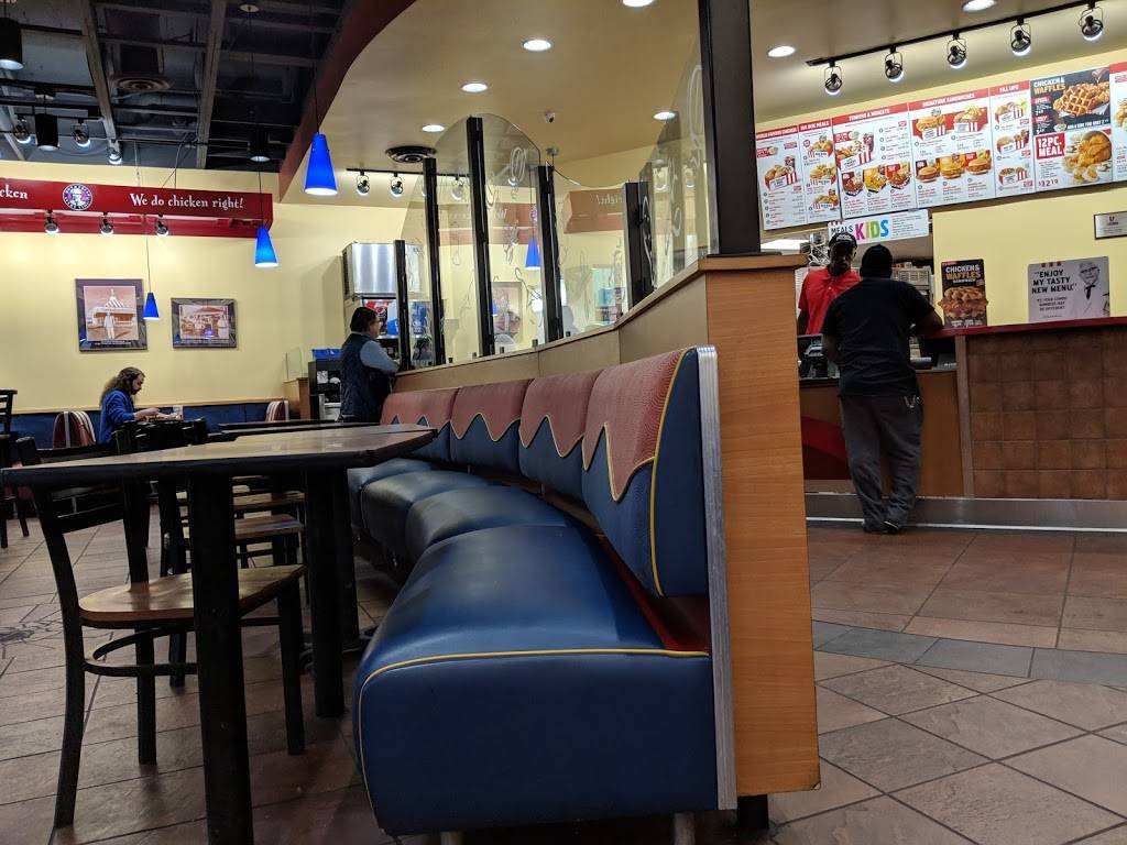 KFC | restaurant | 2004 W Worley St, Columbia, MO 65203, USA | 5734457310 OR +1 573-445-7310