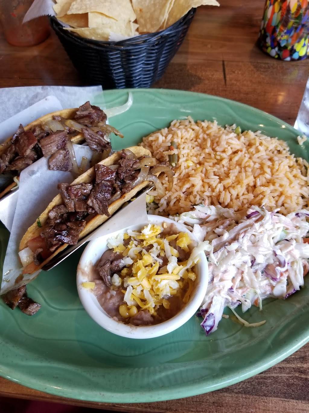 Rio Bravo Tacos & Tequila | restaurant | 1879 Palmer Ave, Larchmont, NY 10538, USA | 9143411546 OR +1 914-341-1546