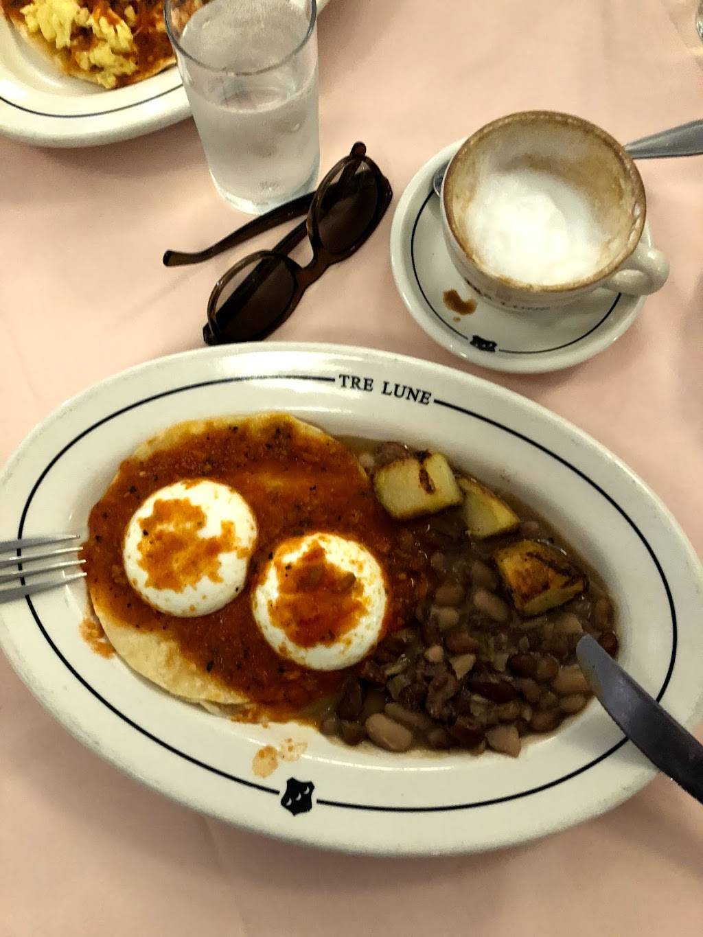 Tre Lune | restaurant | 1151 Coast Village Rd, Montecito, CA 93108, USA | 8059692646 OR +1 805-969-2646