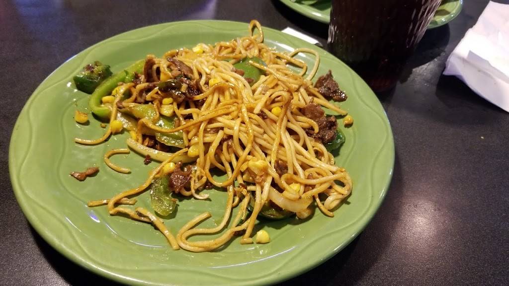 HuHot Mongolian Grill | restaurant | 5843 Constitution Ave, Colorado Springs, CO 80915, USA | 7195746647 OR +1 719-574-6647