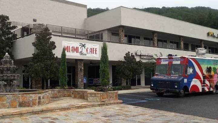 Miami Fusion Cafe 280 | restaurant | 5511 US-280 Suite 114, Birmingham, AL 35242, USA | 2055934945 OR +1 205-593-4945