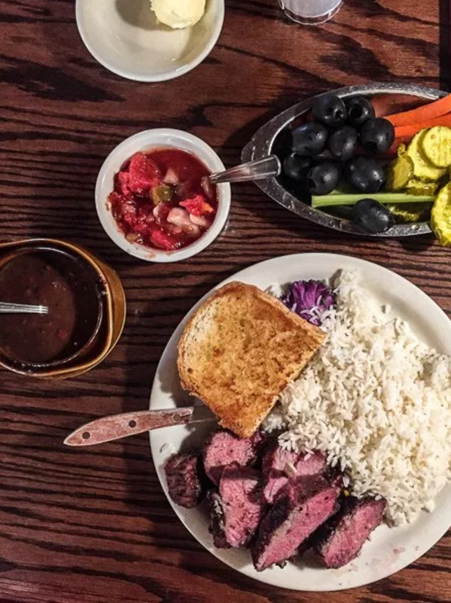 Shaws Steakhouse | restaurant | 714 S Broadway, Santa Maria, CA 93454, USA | 8059255862 OR +1 805-925-5862