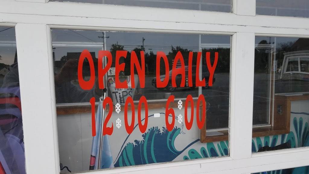 Chillers | meal takeaway | 1603 Main St, Chatham, MA 02633, USA | 5085249166 OR +1 508-524-9166