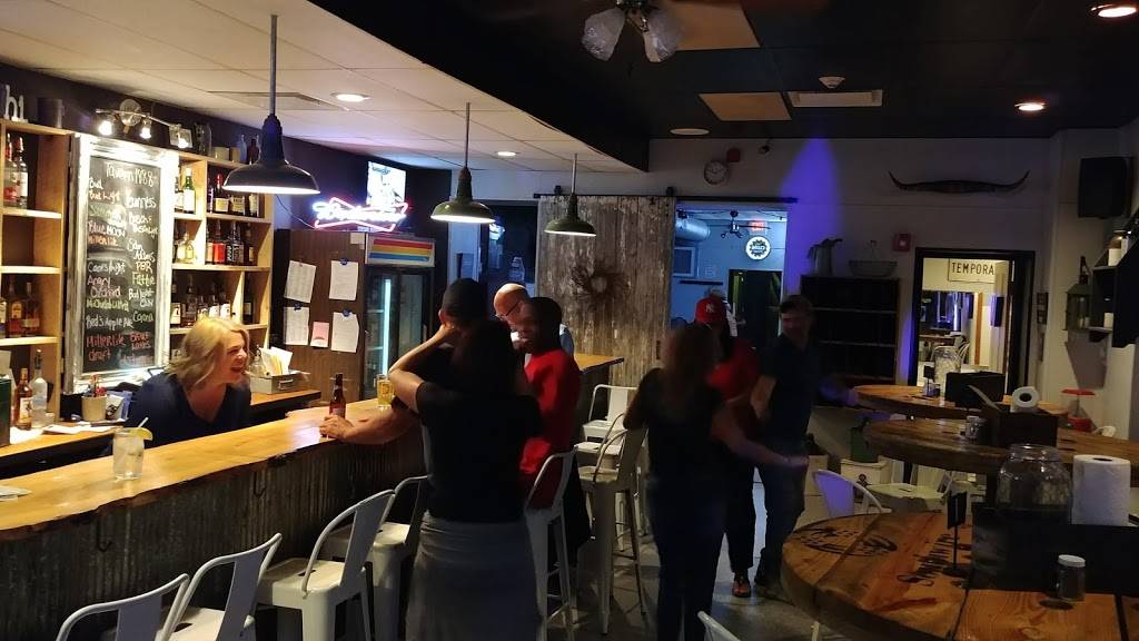 Tavern 1888 | restaurant | 106 E Main St, Ravenna, OH 44266, USA | 3308398392 OR +1 330-839-8392