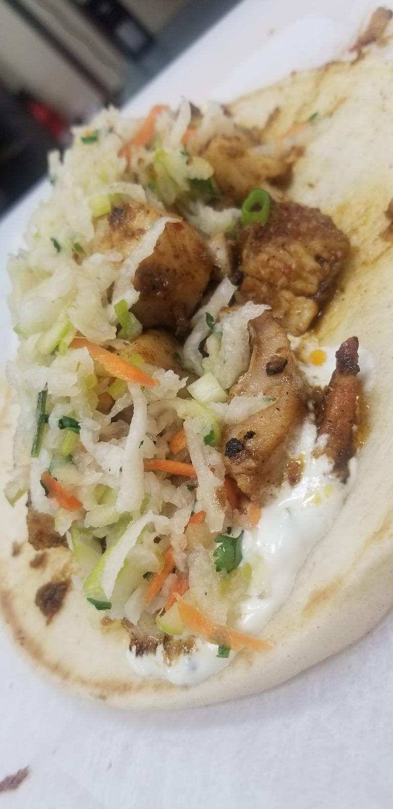 The Foodies Spot | restaurant | 7350 S Stony Island Ave, Chicago, IL 60649, USA | 7734203948 OR +1 773-420-3948