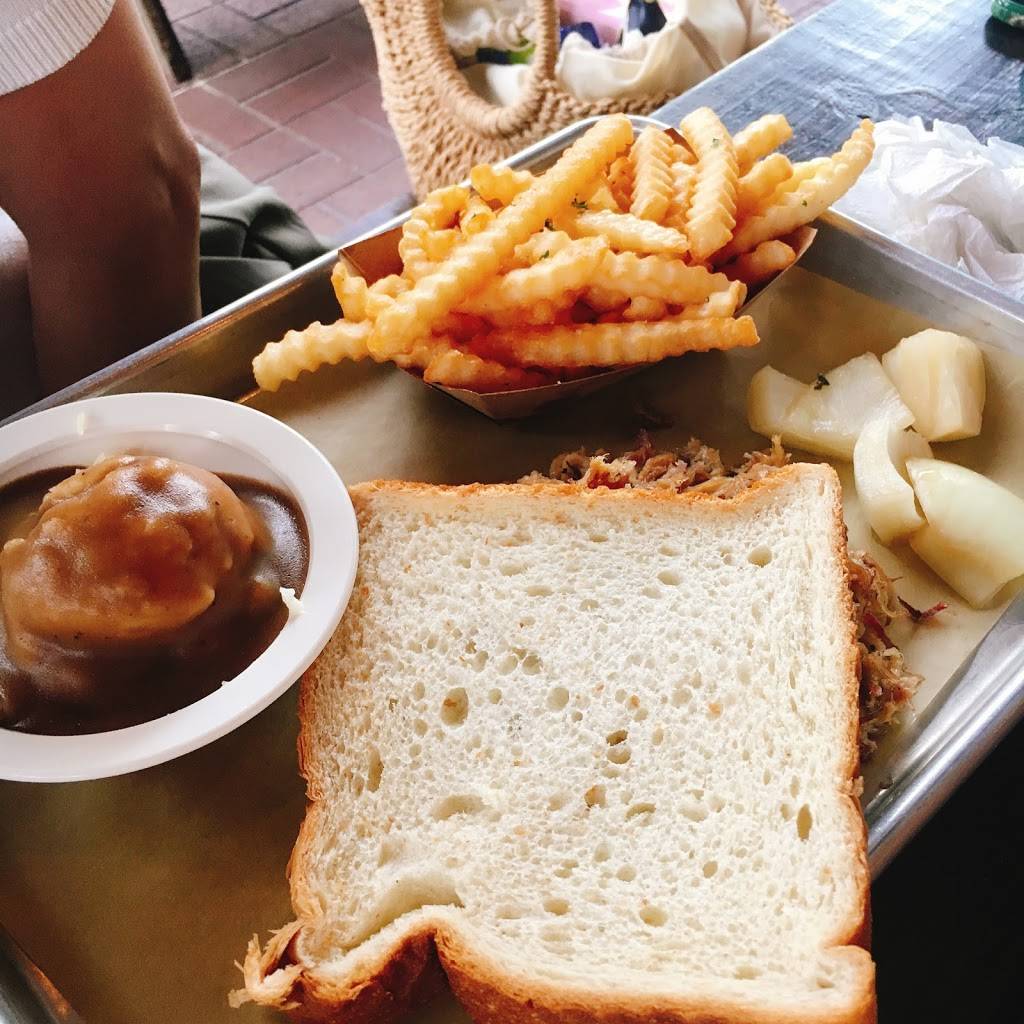 Dixie Grill | restaurant | 4111, 99-016 Kamehameha Hwy, Aiea, HI 96701, USA | 8084852722 OR +1 808-485-2722