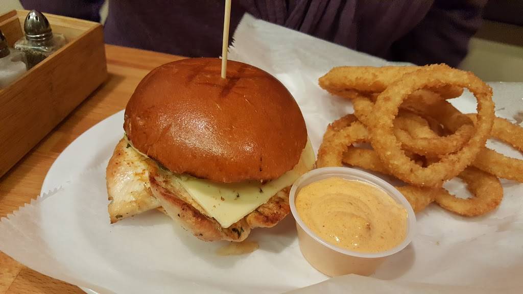 P.S. Burgers | meal takeaway | 198 2nd St, Mineola, NY 11501, USA | 5164939292 OR +1 516-493-9292