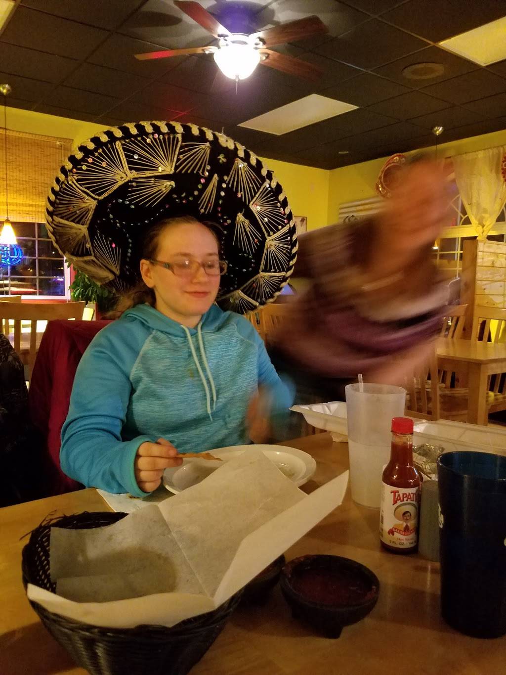 Los Pueblos | restaurant | 384 US-71, Arnolds Park, IA 51331, USA | 7123327315 OR +1 712-332-7315