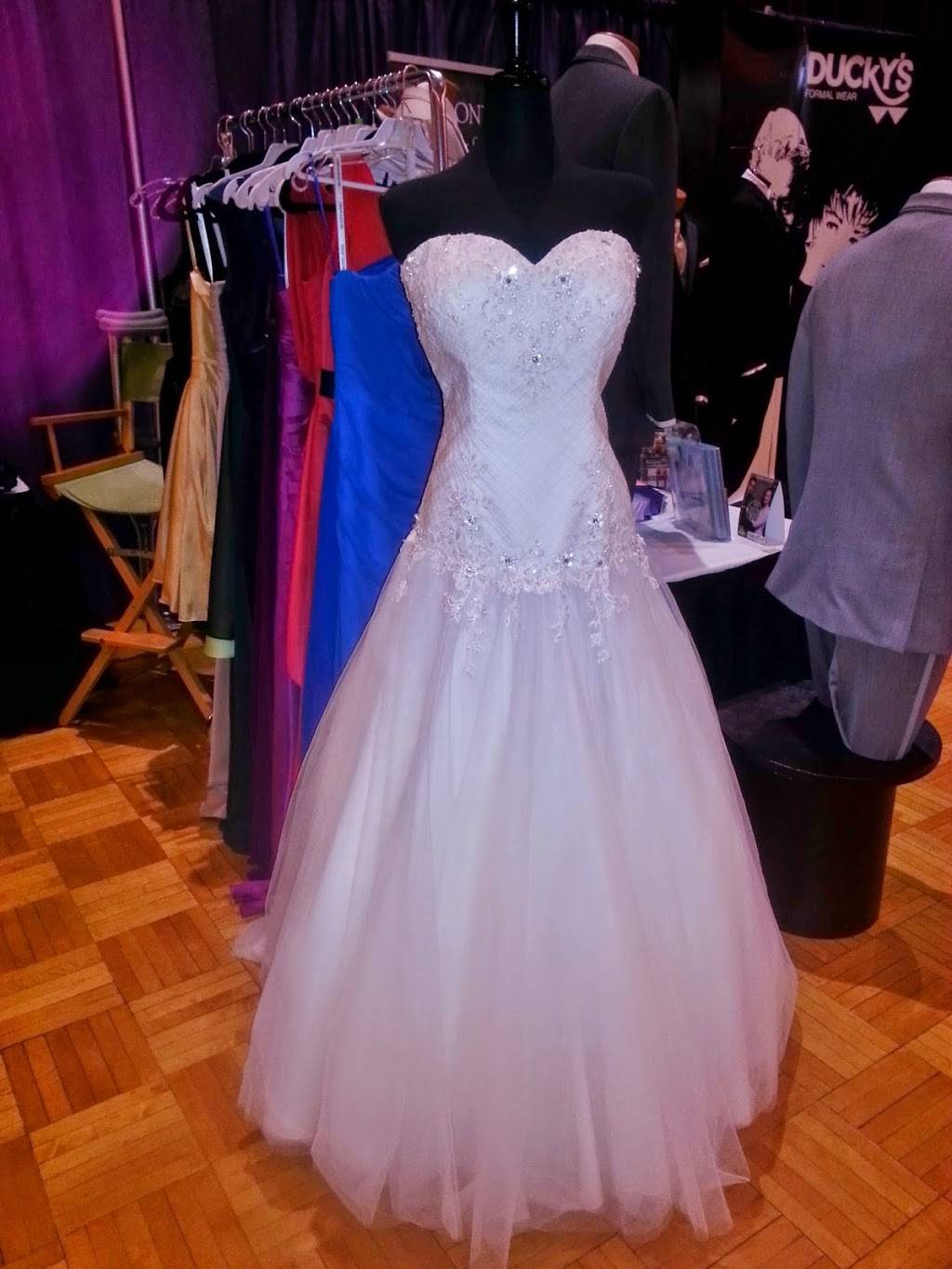 Alexis Kay Designs, Inc. Bridal and Formal Wear | restaurant | 128 E Lincoln Hwy, DeKalb, IL 60115, USA | 8157626558 OR +1 815-762-6558