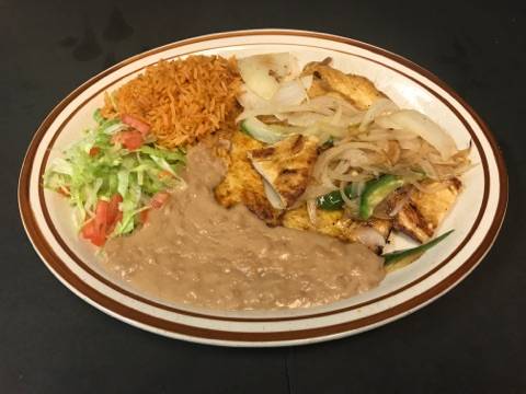 La Casa De Marcos Mexican Food | restaurant | 714 912-4488, 2501 N Grand Ave, Santa Ana, CA 92705, USA | 7149124488 OR +1 714-912-4488