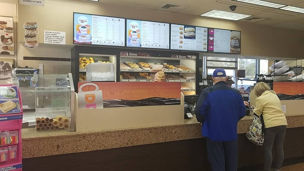 Dunkin | bakery | 3460 Wedgewood Ln, The Villages, FL 32162, USA | 3524300758 OR +1 352-430-0758