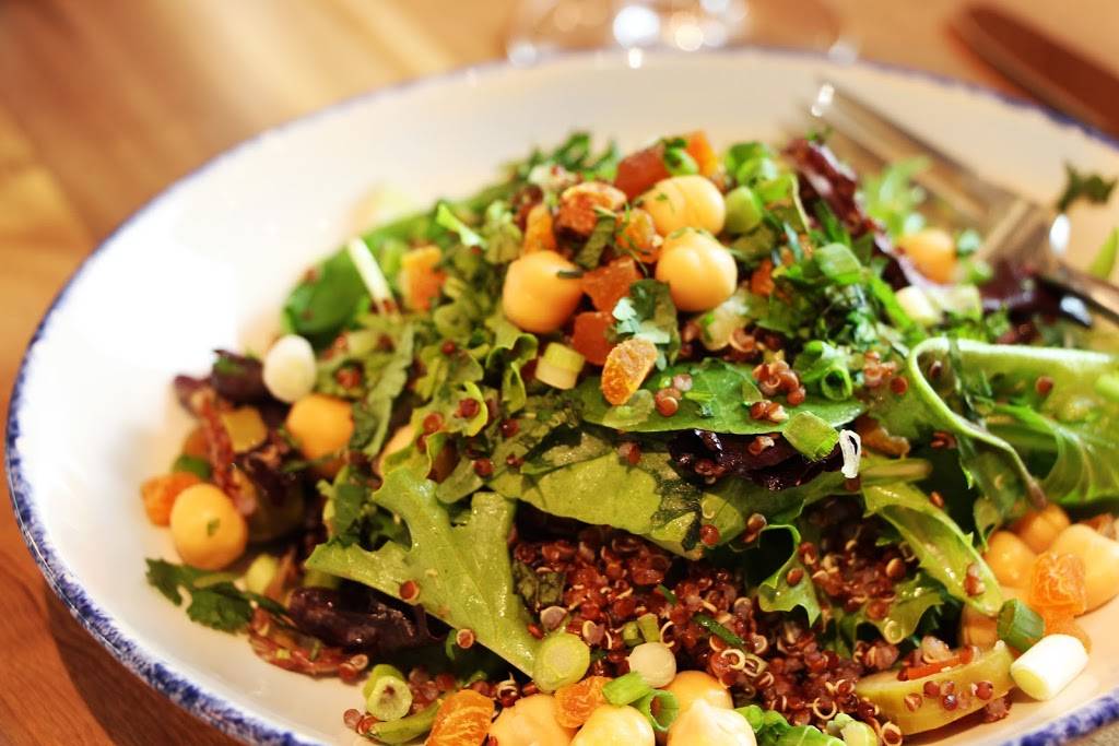 The Commentary | restaurant | 801 N Glebe Rd, Arlington, VA 22203, USA | 7035374204 OR +1 703-537-4204