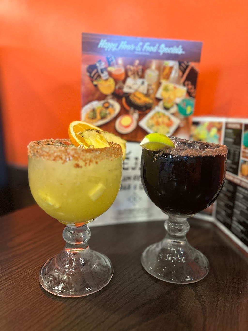 El Tejano | restaurant | 2760 John Hawkins Pkwy #112, Hoover, AL 35244, USA | 2055385150 OR +1 205-538-5150