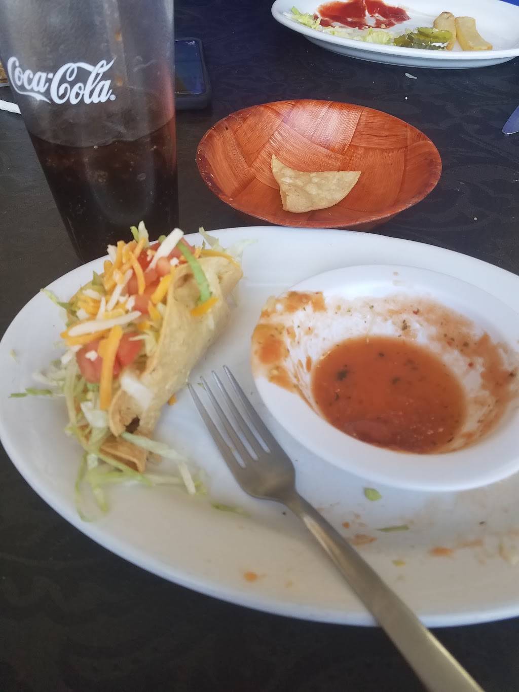 Brendas Casamia Restaurant & Catering | restaurant | 3944 Center St, Piru, CA 93040, USA | 8055210694 OR +1 805-521-0694