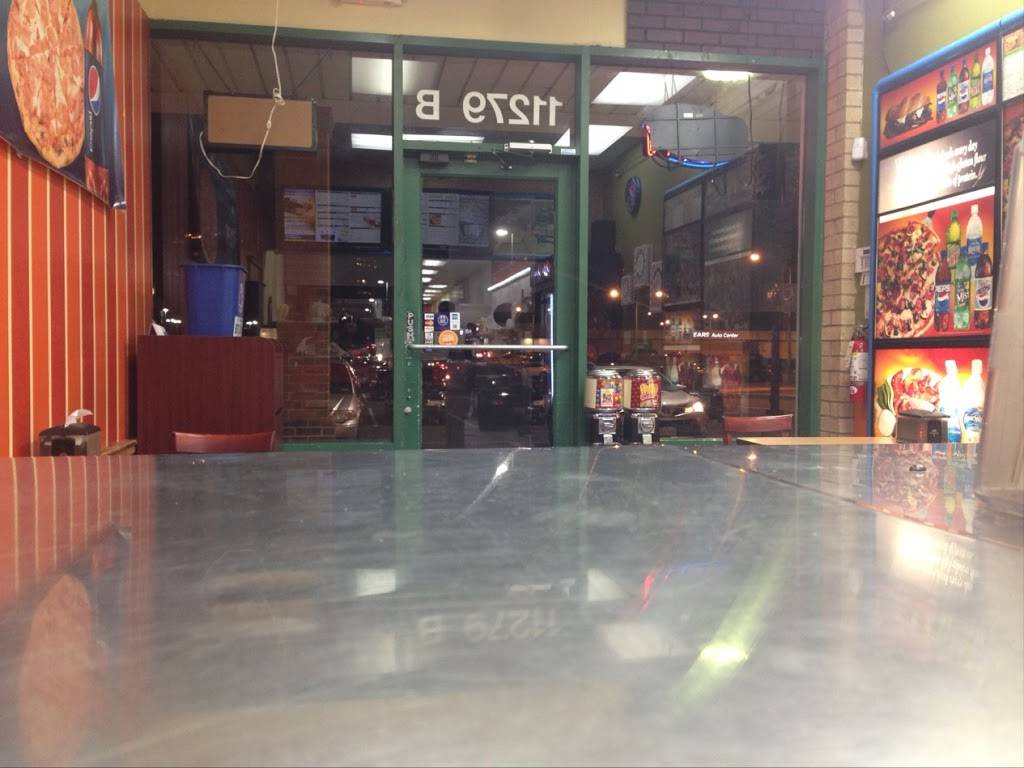 Pizza Castle | restaurant | 11279 New Hampshire Ave, Silver Spring, MD 20904, USA | 3015939494 OR +1 301-593-9494