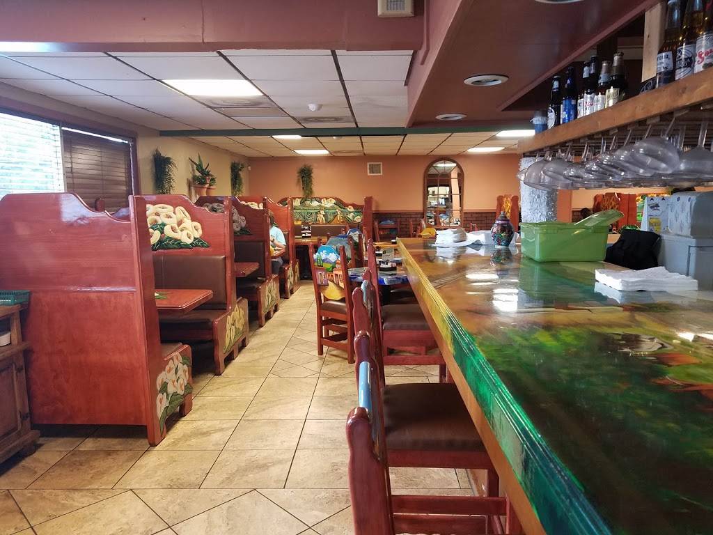 Carmelas Mexican Restaurant | restaurant | 3925 Calder Ave, Beaumont, TX 77706, USA | 4098984745 OR +1 409-898-4745